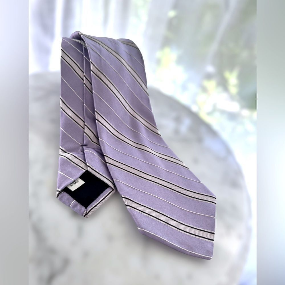 Valentino 100% Silk Purple Lavender & White Tie 3.25” Wide - Picture 4 of 12